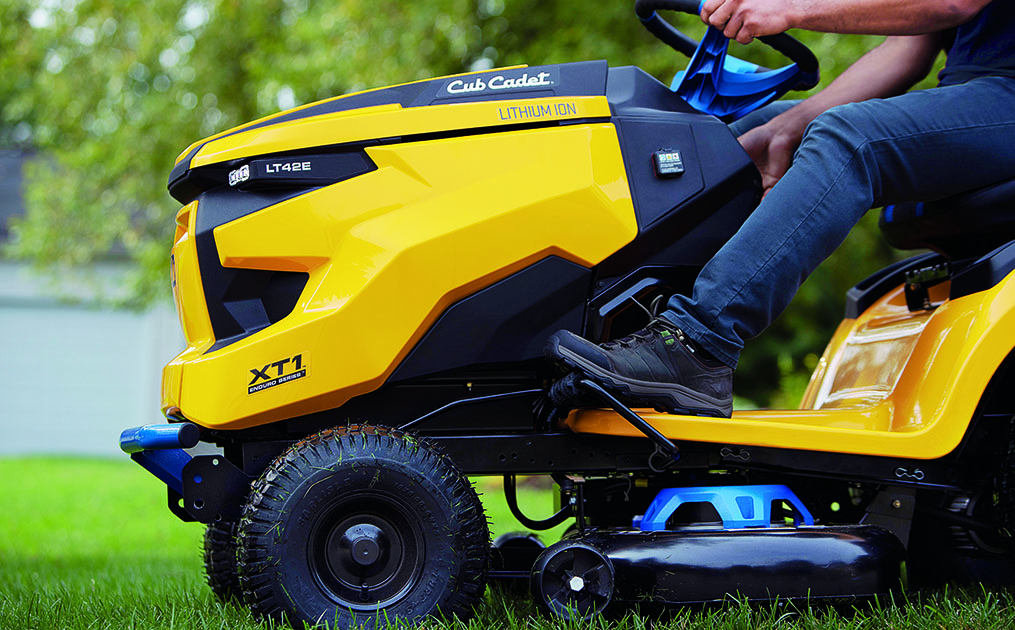 Electric Mowers & Cordless Tools